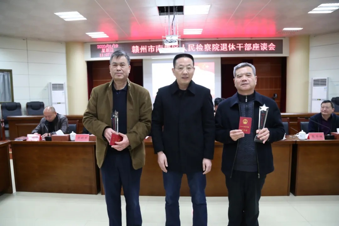 检察“老黄牛”丨退伍不褪色，退休不退志