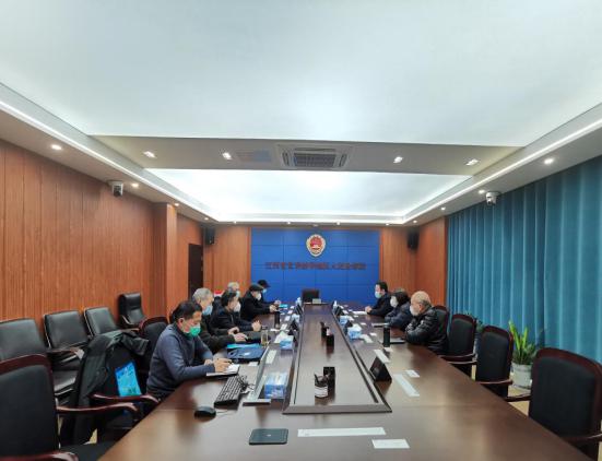 促膝交心辞旧岁  把手言欢迎新年 ——新华检察院开展春节慰问老干部和困难党员活动